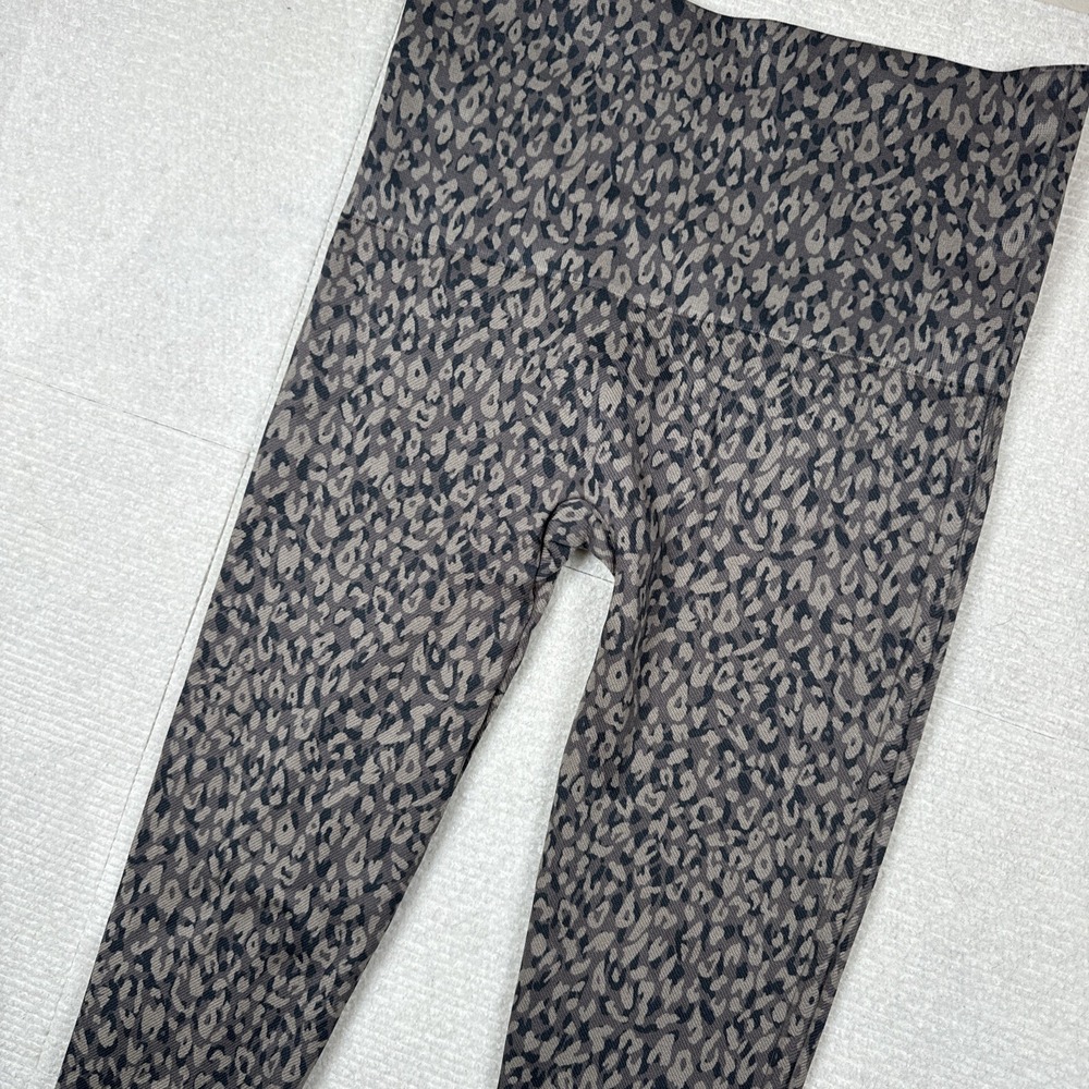 Spanx Leggings Womens Medium Brown Leopard  Look At Me Now Seamless High Rise‎